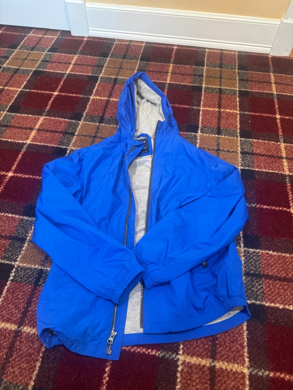 GAP boys XXL Royal Blue Hooded Windbreaker. Never worn.